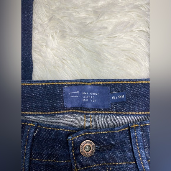 Brand new Levi bootcut jeans - Picture 6 of 7